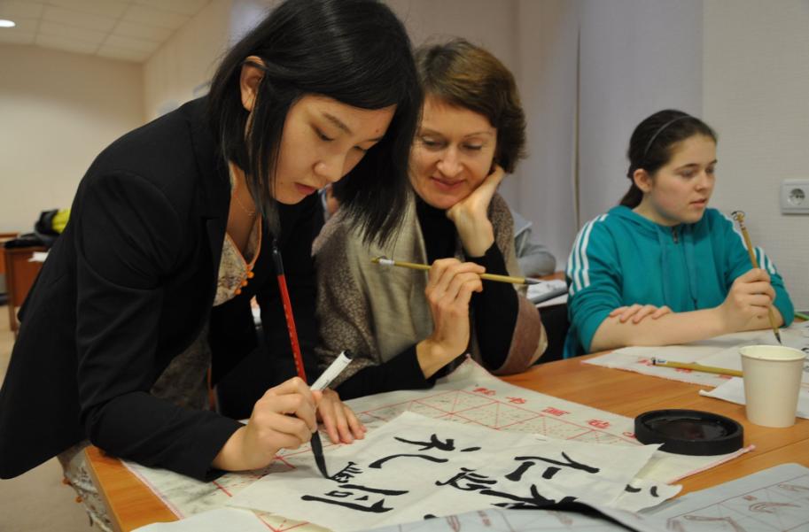 学科语文现代汉语怎么学(现代汉语的学习方法)