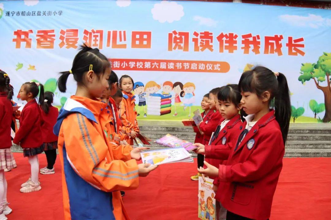 幼小衔接如何理解阅读表达(引导孩子阅读之复述故事)