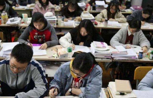 高考应该多久开始午睡呢