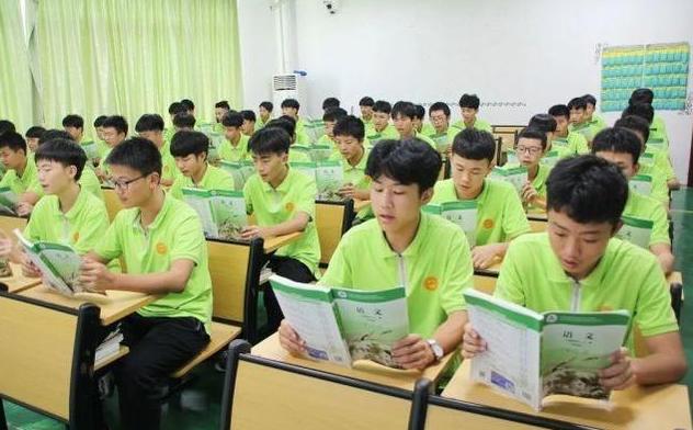 中考落榜怎么重新参加中考(初中生能复读吗？)