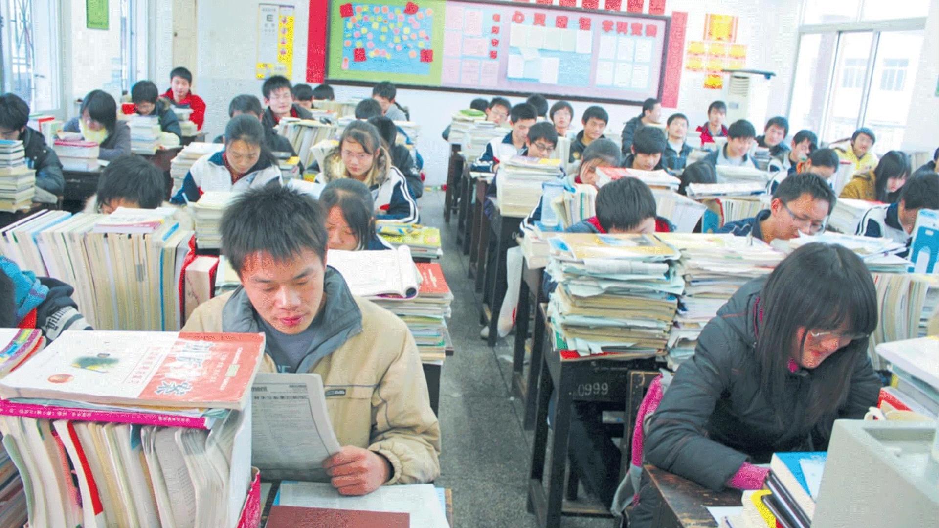 中考落榜了怎么重读(初三可否复读？公立学校禁招！)