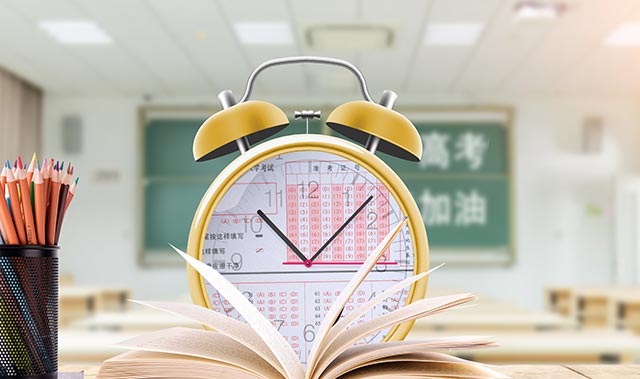 刚进高中怎么才能学好英语(60分学渣逆袭120分的学霸经验，神技让你轻松拿高分！)