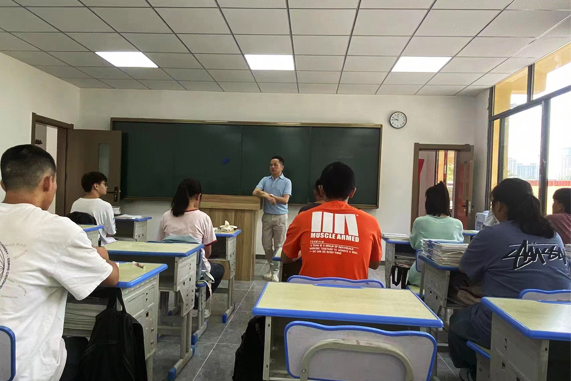 六级作文怎么提高语文(四六级作文攻略，手把手教你轻松拿高分！)