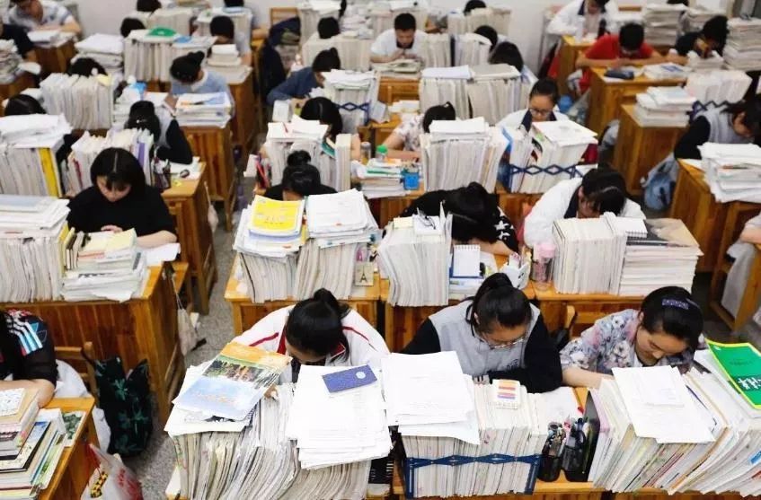 三个解题技巧怎么背得快(揭秘学校老师梦寐以求的考试脱分技巧)