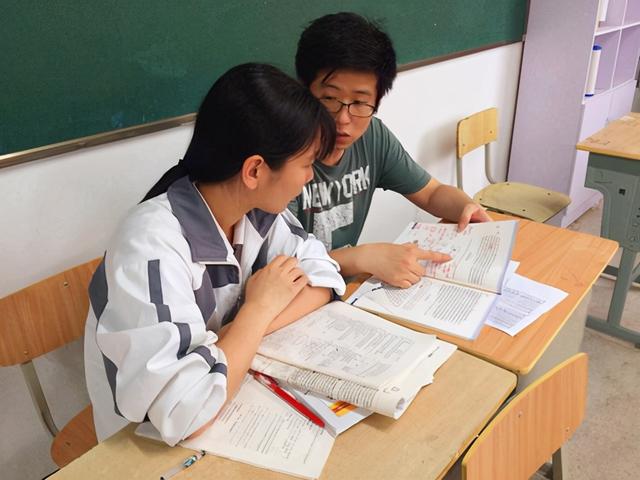 初中学生学习态度怎么改(教育界20年老师教你：改变孩子从改变自己开始！)