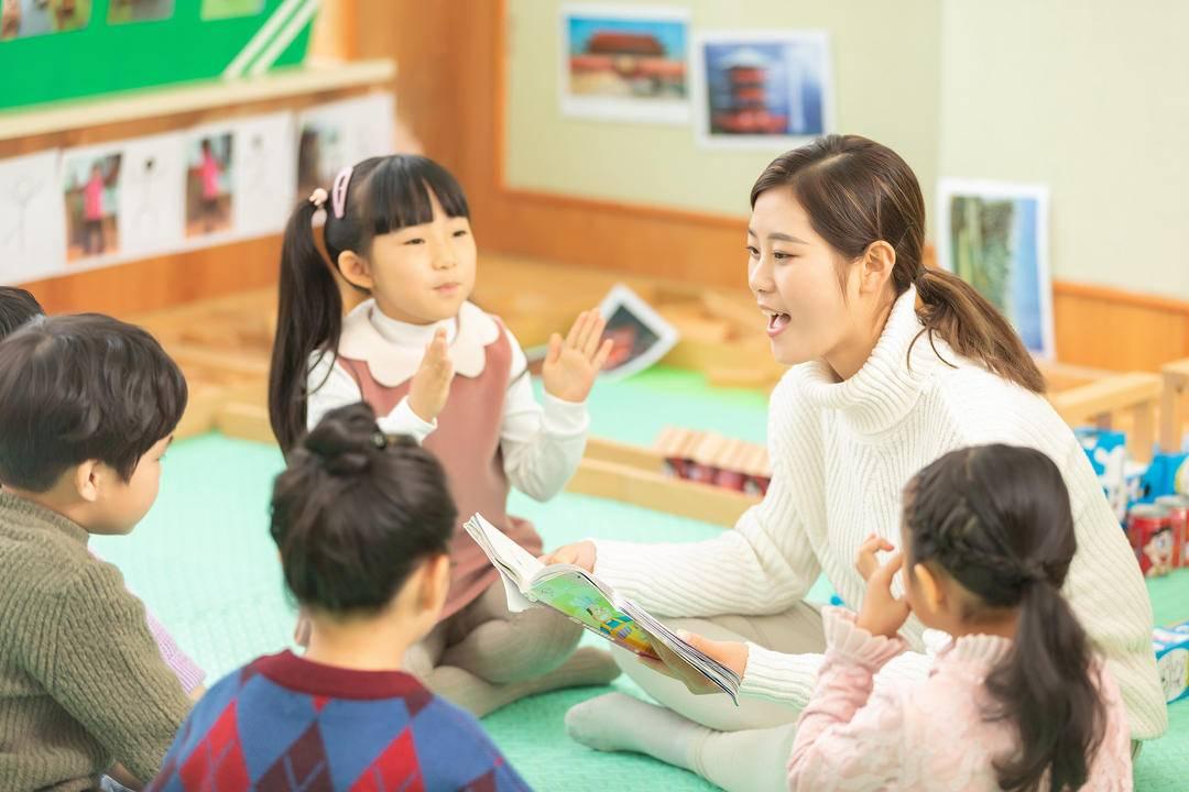 幼小衔接怎么体验小学课堂(《神奇课堂！幼儿园大班轻松上幼小