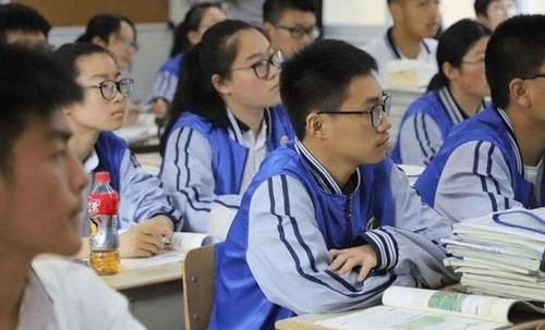 为什么高中化学选科比较少(高一化学40分，选科攻略曝光，想报理科必看！)