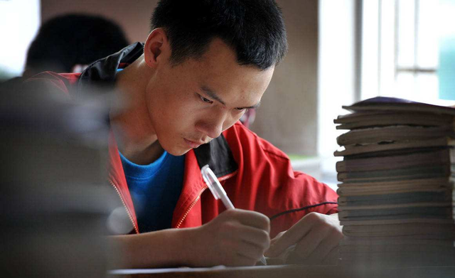 学霸如何将数学提升的(数学突破秘籍，两个月提分30分！)