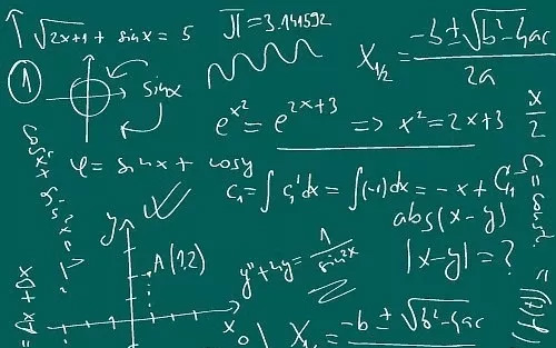 为什么初中数学差高中好(初中数学学得好，高中竟掉队？关键在思维方式的改变)