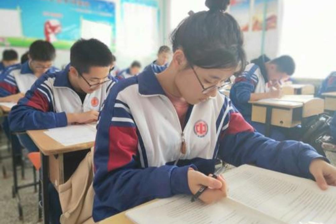 中考一模考差怎么逆袭(揭秘中考一拖三原理，成绩逆袭的绝佳秘籍！)