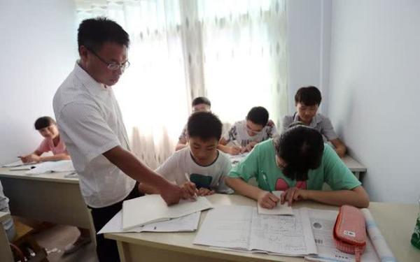 中考怎么样算没有被录取(揭秘中考签约内幕，为何好学校仍需签约？别再被误导！)