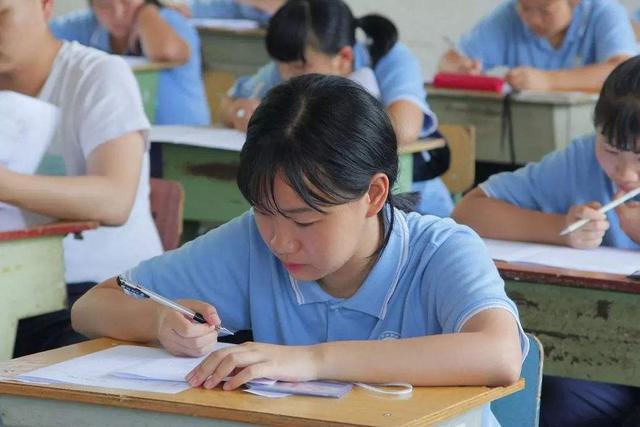 高考英语哪个补习好(高考英语必看宝藏老师推荐)