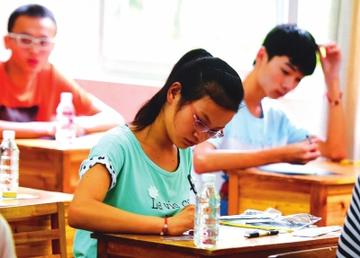 为什么重点初中都重视数学(E点就通高级数学讲师：吴波)