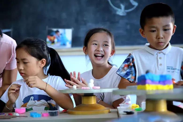 初中入学有什么考试内容(揭秘初中入学，考试内幕)
