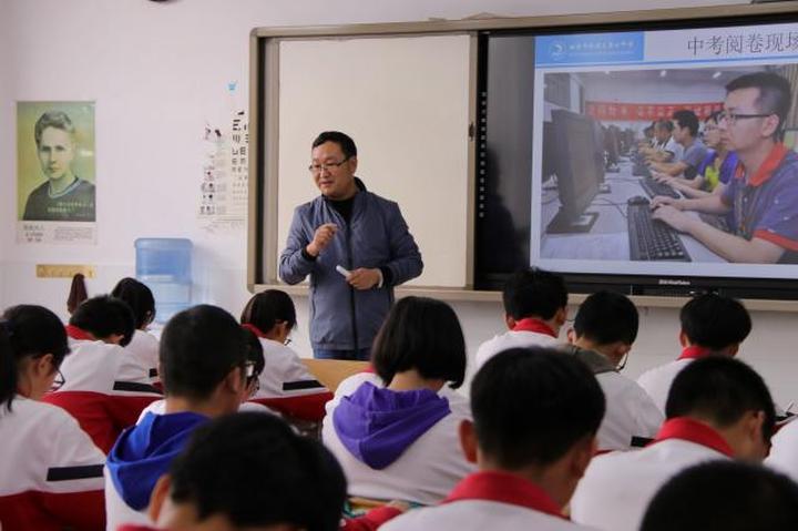 中考作文如何选材(中考作文金点子)
