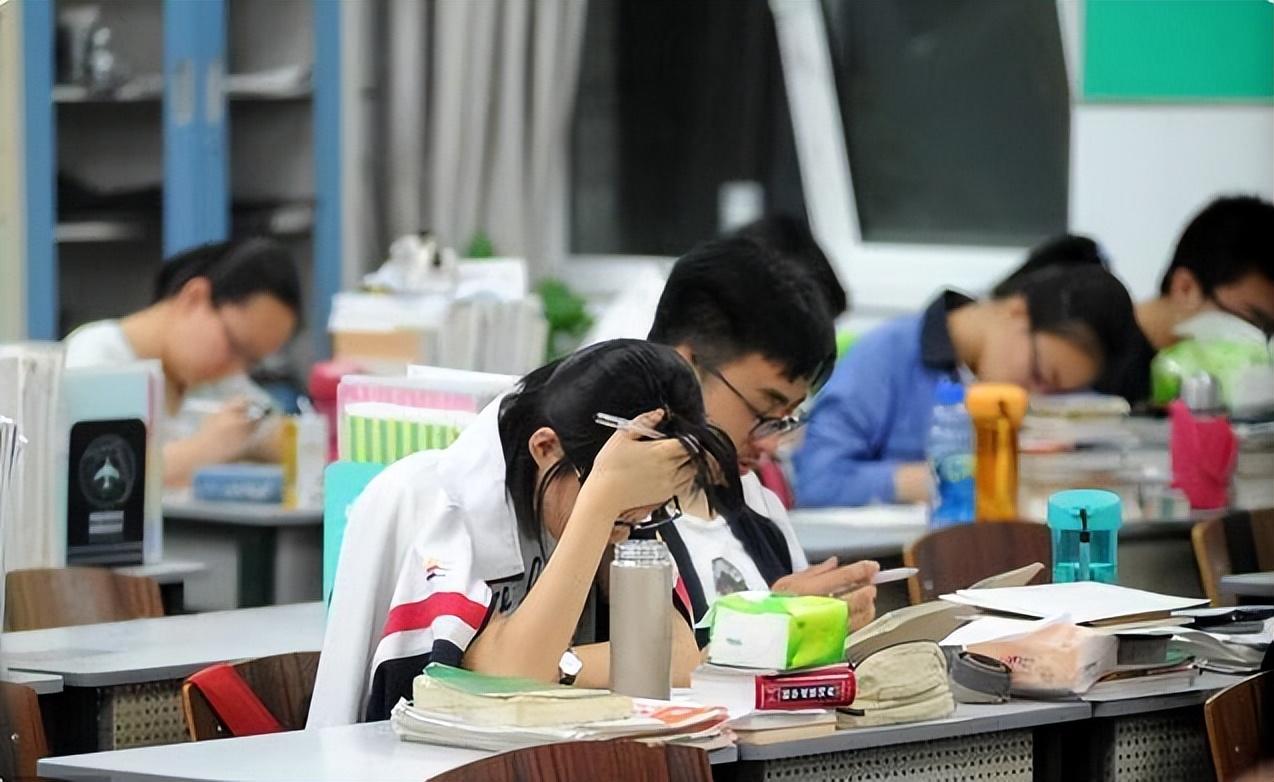 初一有哪些学习方法(初一学霸套路大揭秘！速看这些学习方法，提高学习效率)