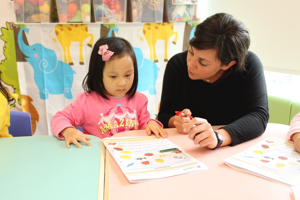 英语学习方法技巧有哪些(独家揭秘！轻松学英语，掌握超有效学习方法，助你成为英语高手)