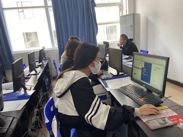 家中有哪些学习方法(在家中可以采用的学习方法)