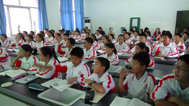 初一成绩差怎么学起(逐步提高学习成绩的方法)