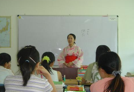 孩子做事磨蹭怎么办(克服磨蹭习惯的建议)