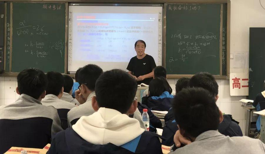 如何高效读完一本书(高效读完一本书的建议)
