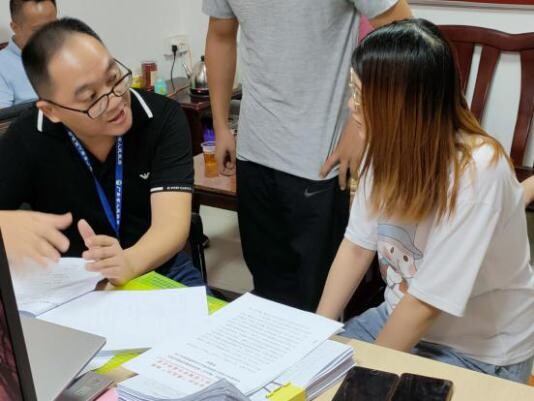 初中数学如何选择教辅资料(选择数学教辅资料的因素)